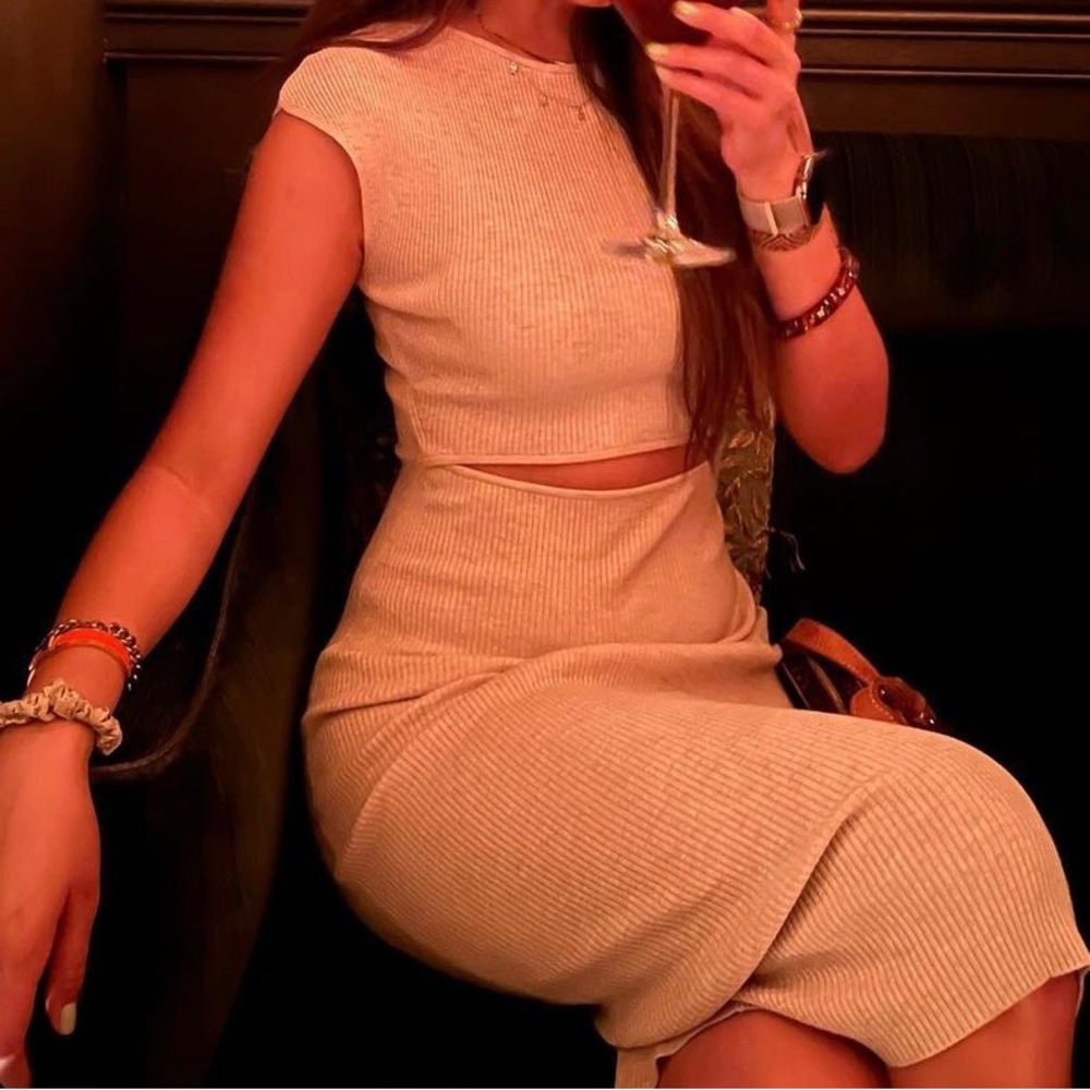 Aritzia cutout midi knit dress | size 2XS | cream/tan/oatmeal color | bodycon